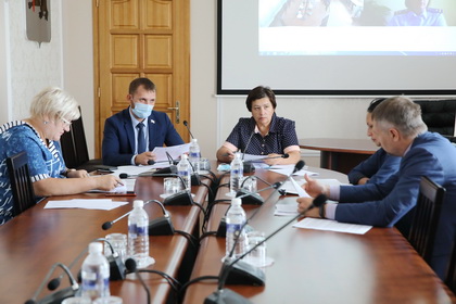 Комитет по социально-культурному законодательству определился с кандидатурами в Общественную палату Приангарья